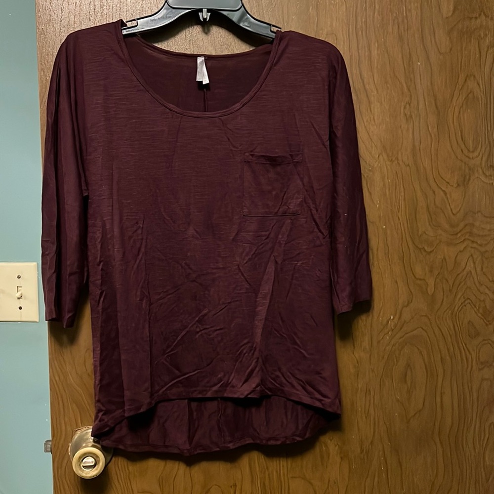 Vanity Womens maroon top size M